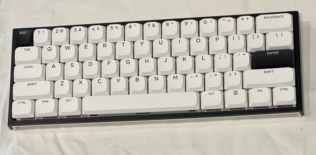 Ducky One 2 Mini with Cherry Red and XVX Low profile keycaps